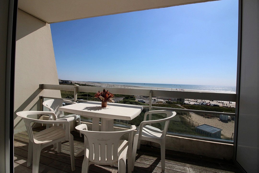 /picture/helios/116215201/DAUPHINS E2/0_2025-12-07CET00h00-11.jpg